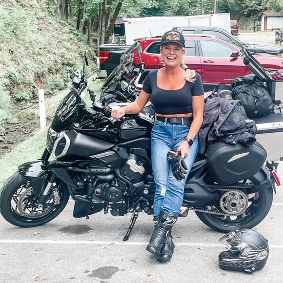 Happy Posher for over 11 years! - Picture 7 of 8